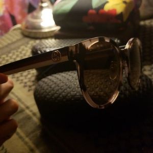 Gucci Sun Glasses
